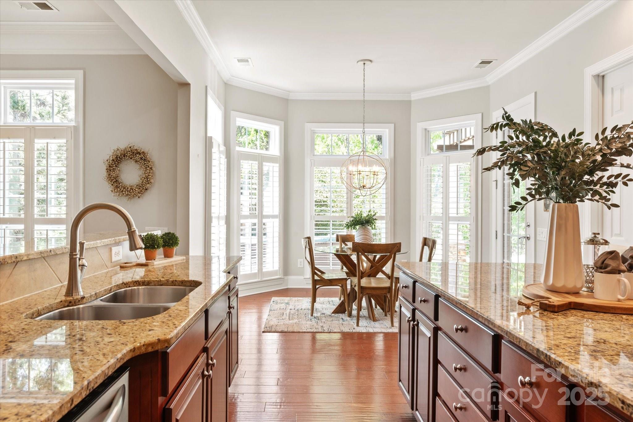 The Chimneys Of Marvin - Residential