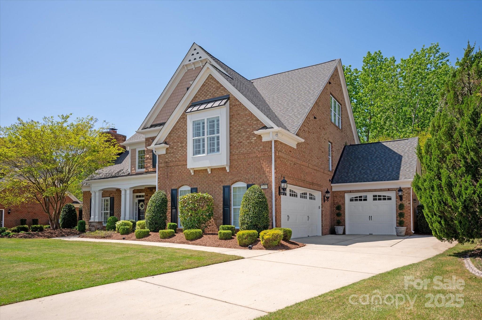2610 Creek Manor Drive