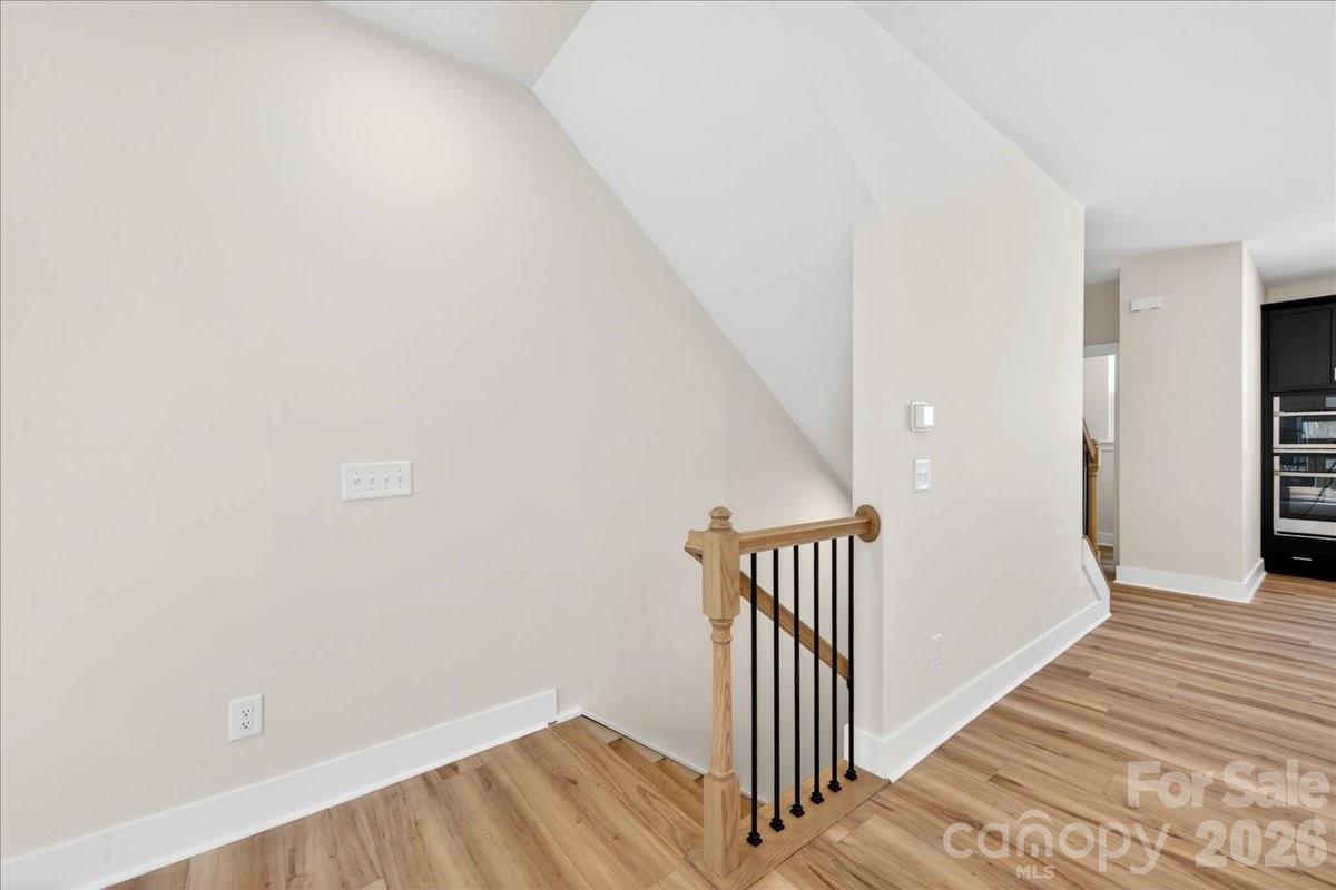 Context at Oakhurst - Residential