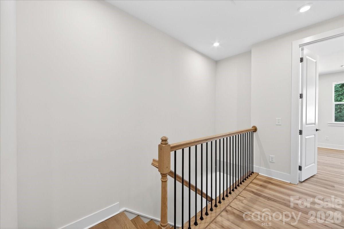Context at Oakhurst - Residential