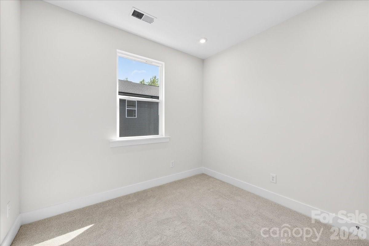 Context at Oakhurst - Residential