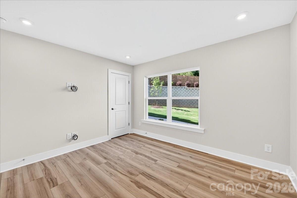 6022 Pivot Court