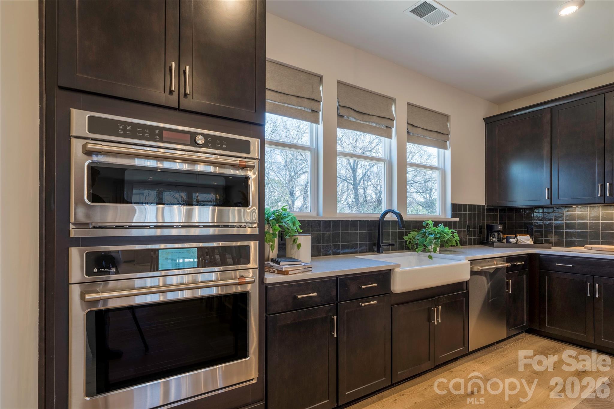 Context at Oakhurst - Residential