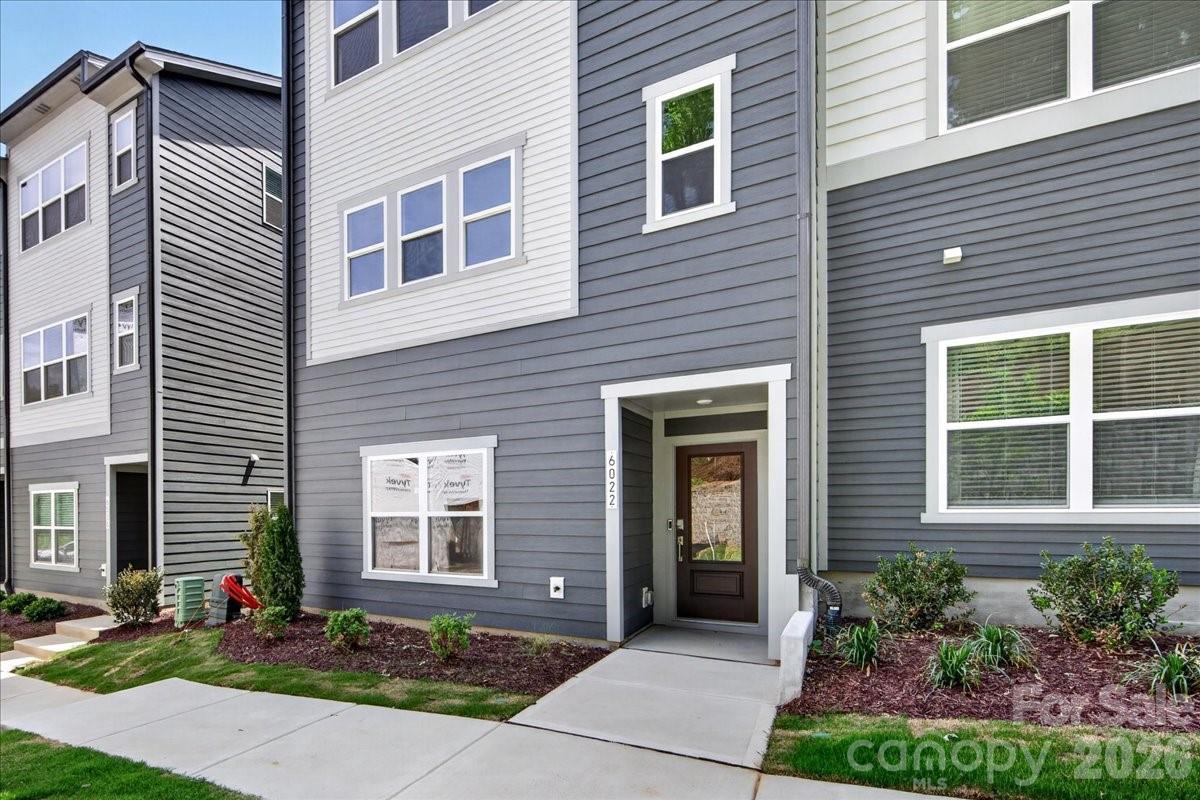 6022 Pivot Court