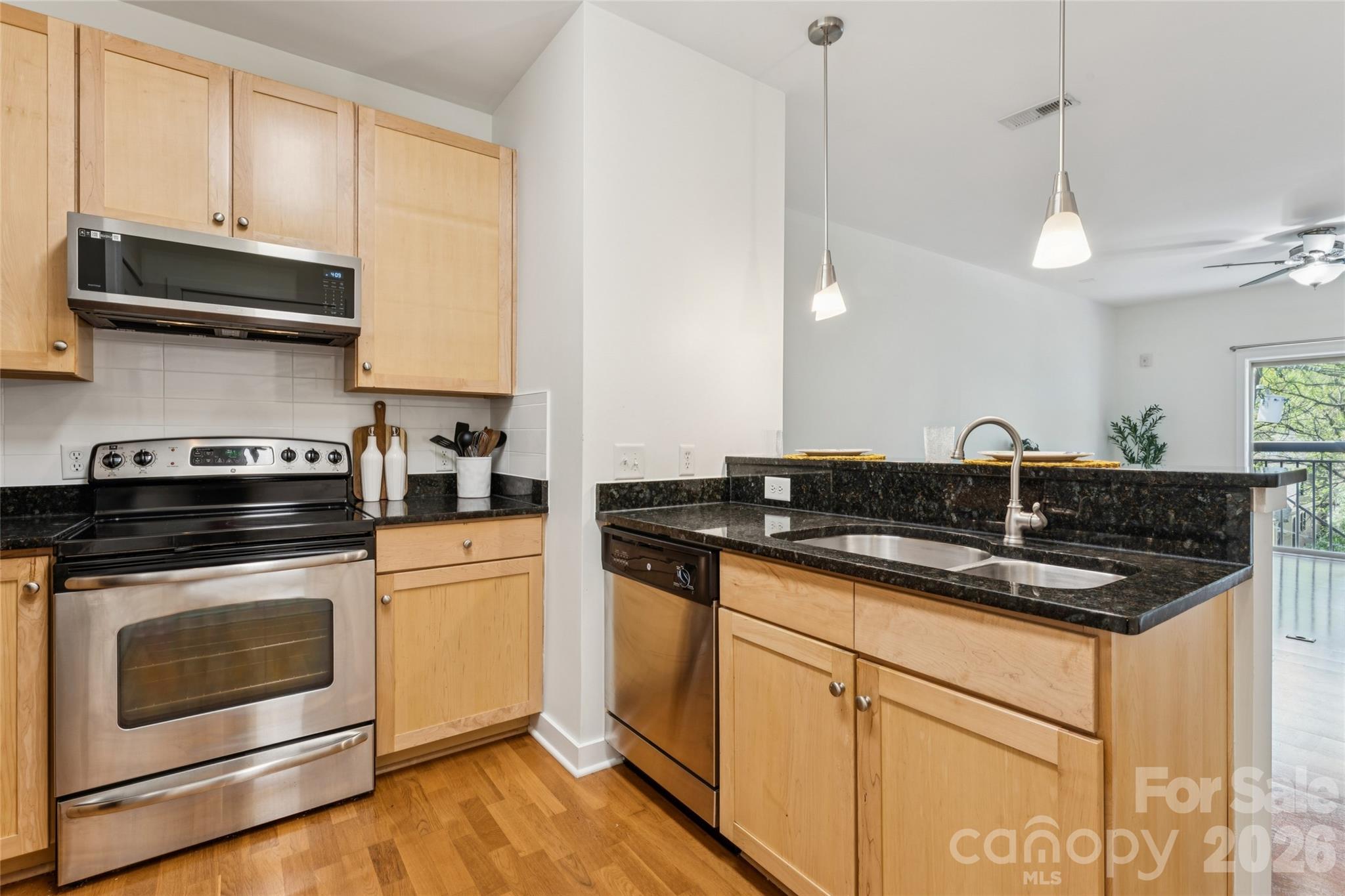 Skybridge Terrace - Residential