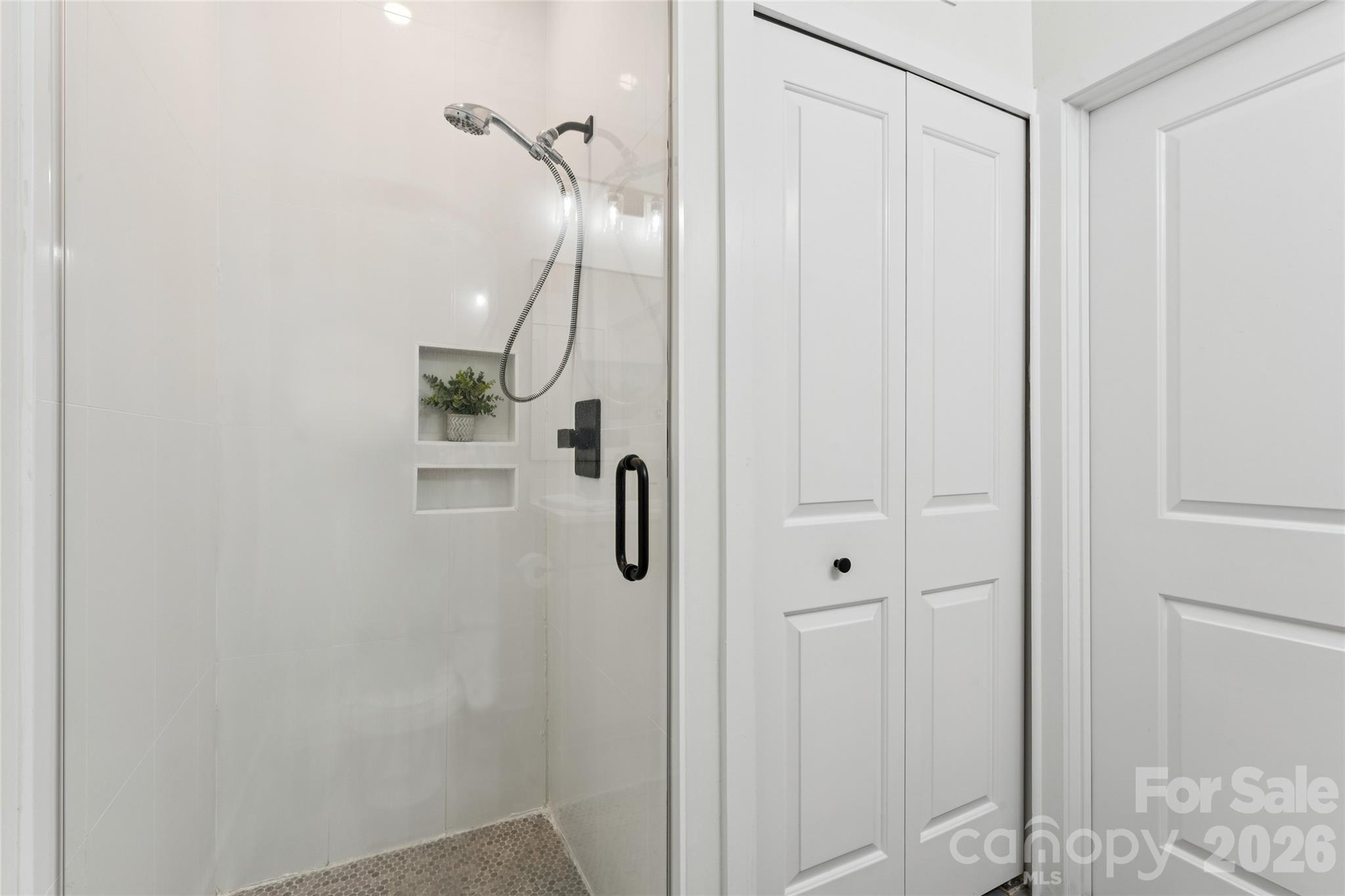 Skybridge Terrace - Residential