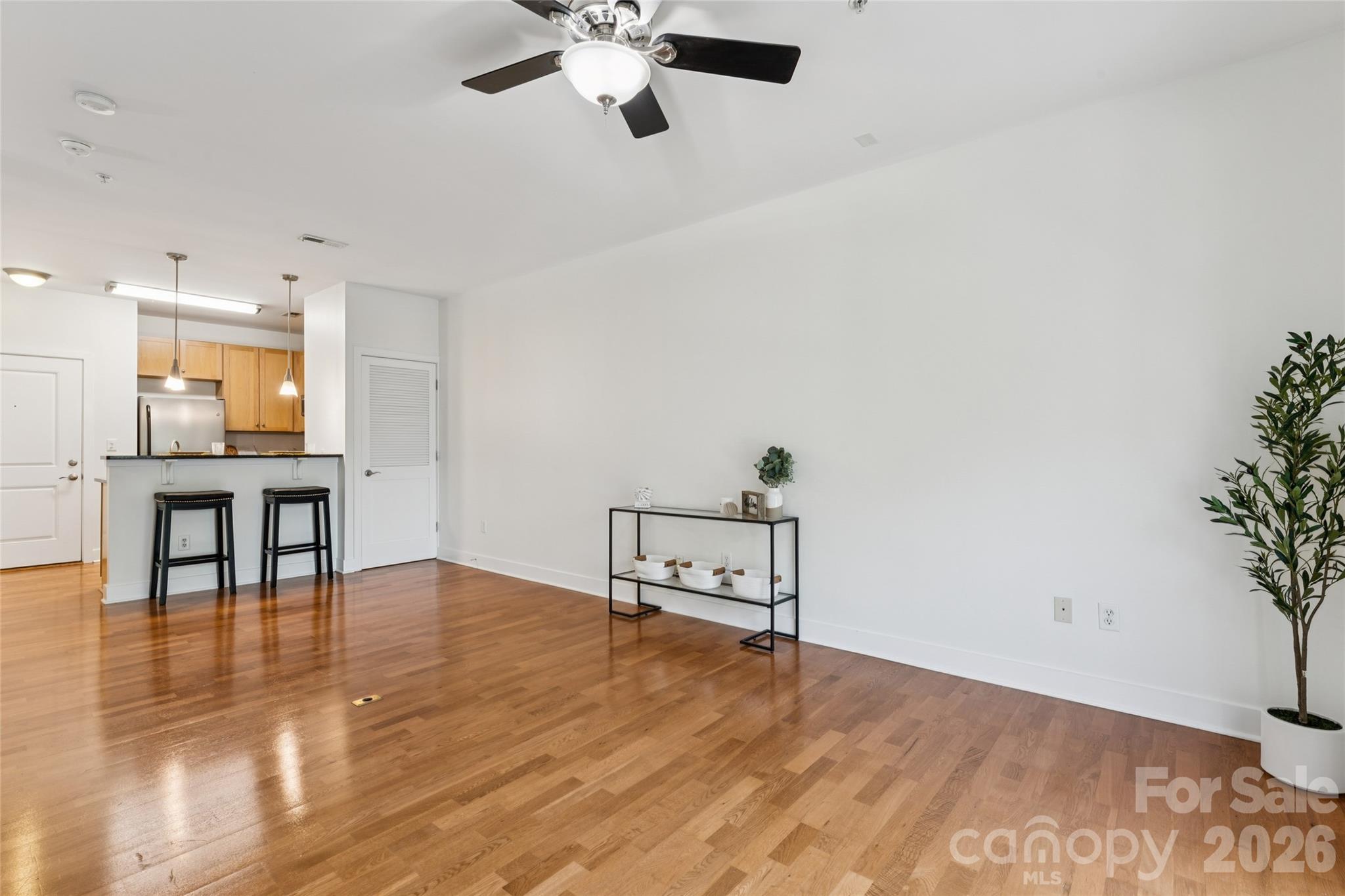 Skybridge Terrace - Residential