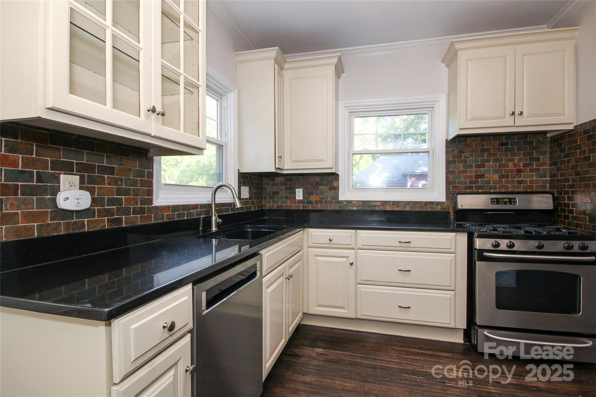 The Arts District - Residential Lease