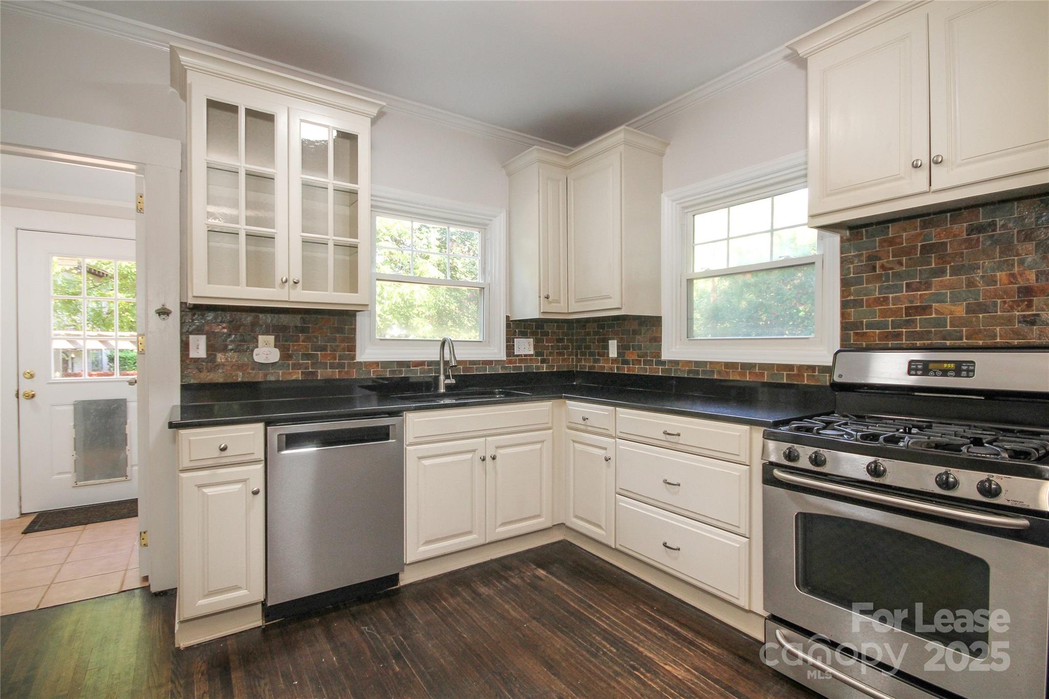 The Arts District - Residential Lease