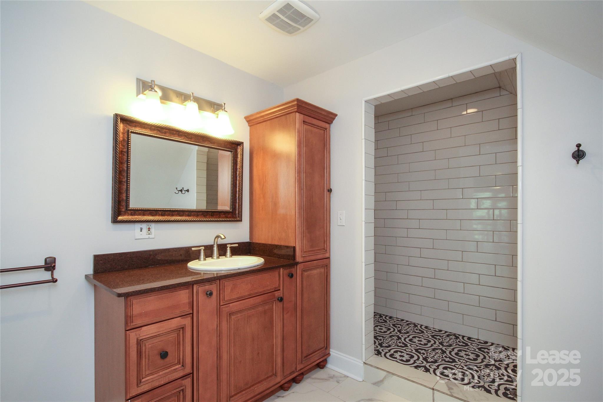 The Arts District - Residential Lease