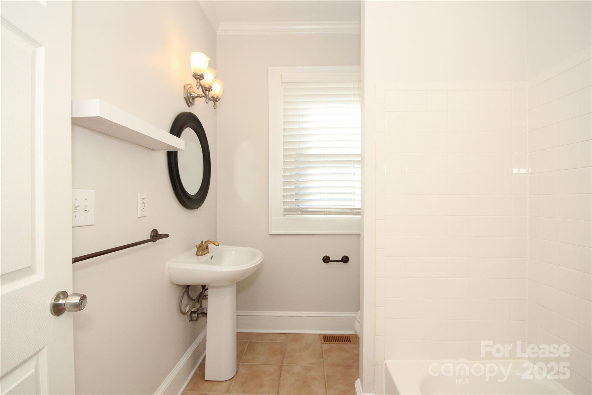 The Arts District - Residential Lease