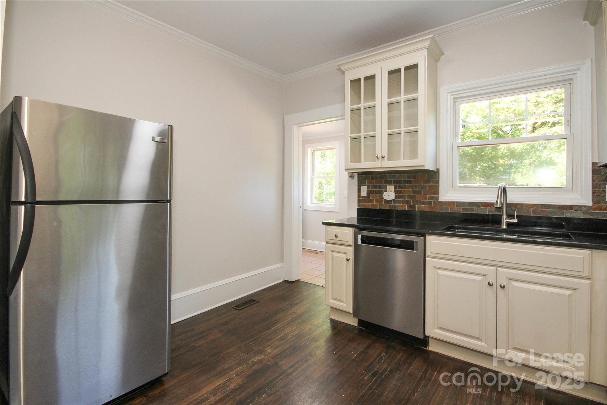 The Arts District - Residential Lease