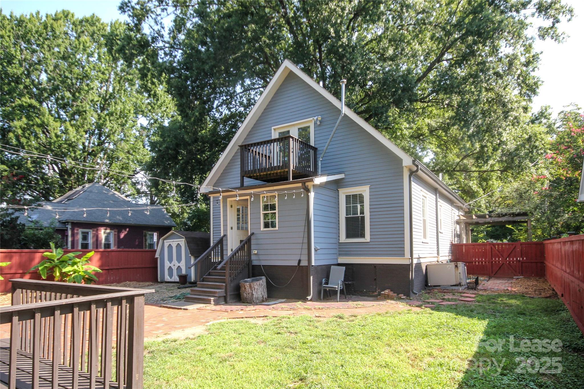 The Arts District - Residential Lease