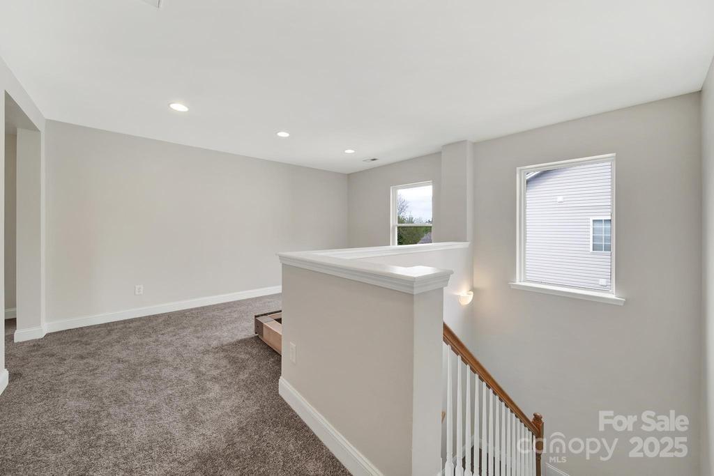 English Trails - Residential