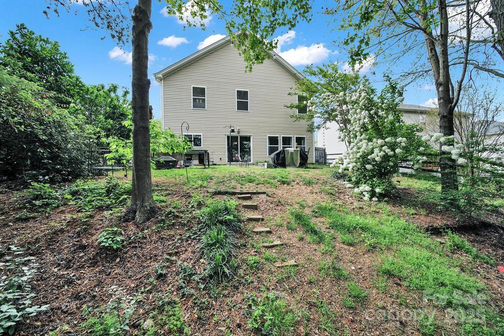 English Trails - Residential