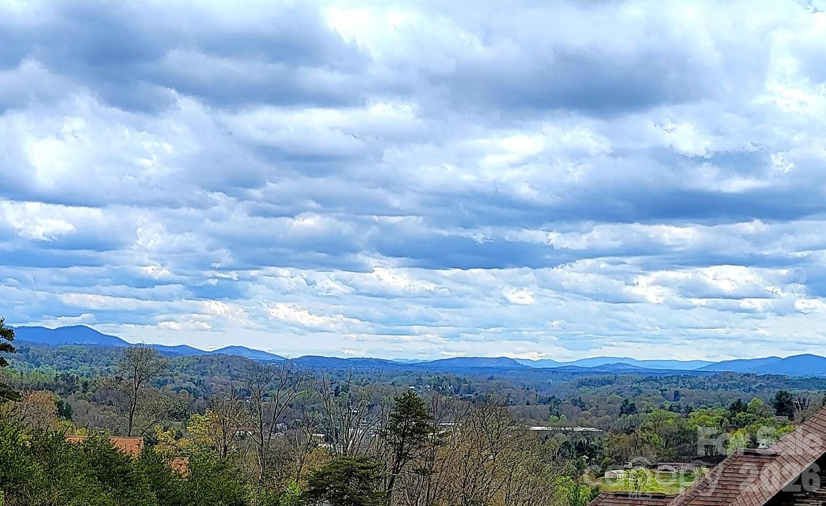 8 English Hills Drive