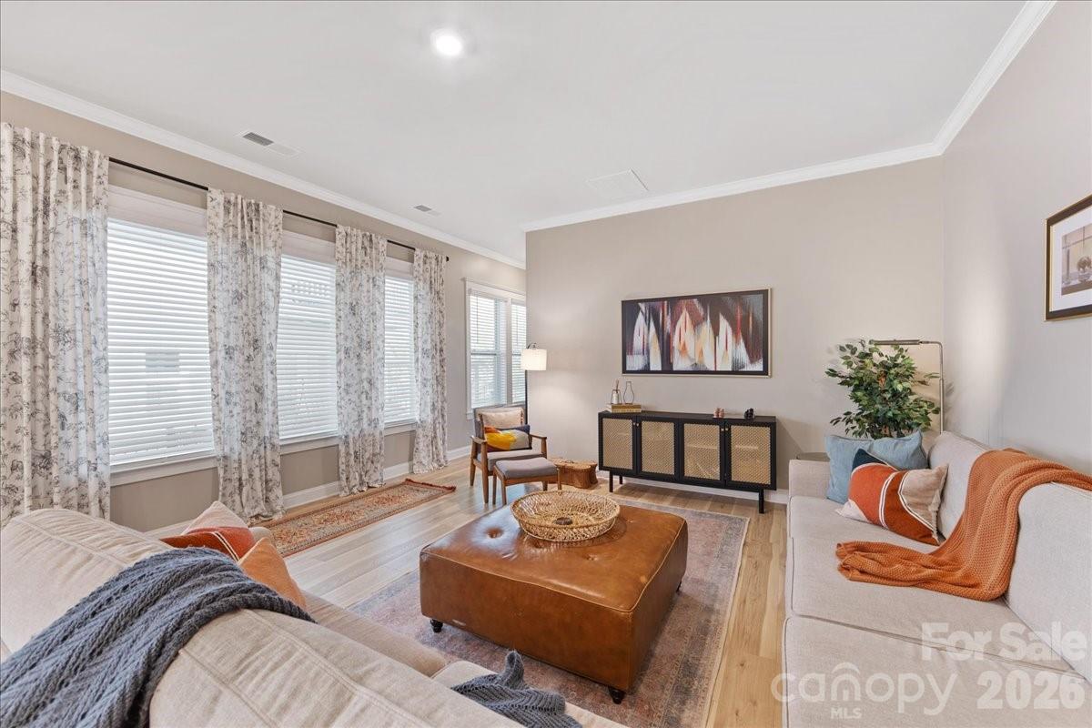 Villa Heights - Residential