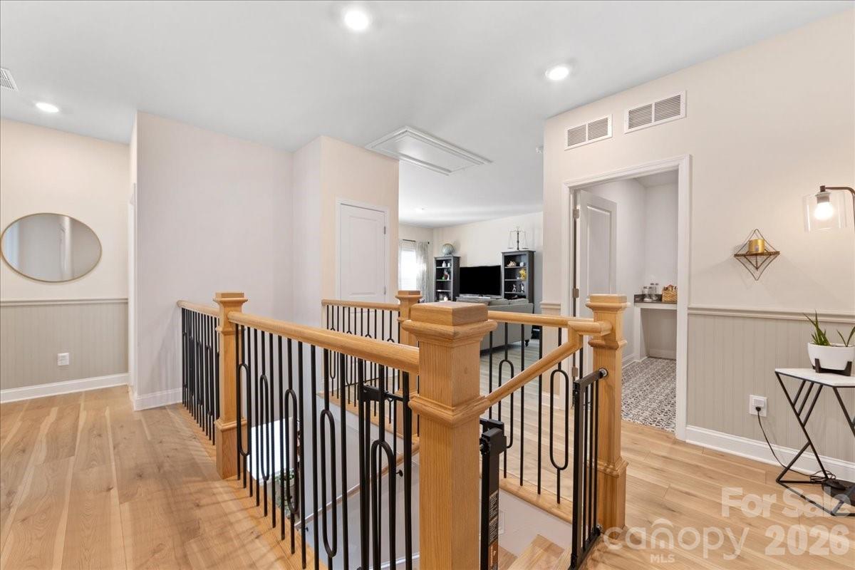 Villa Heights - Residential