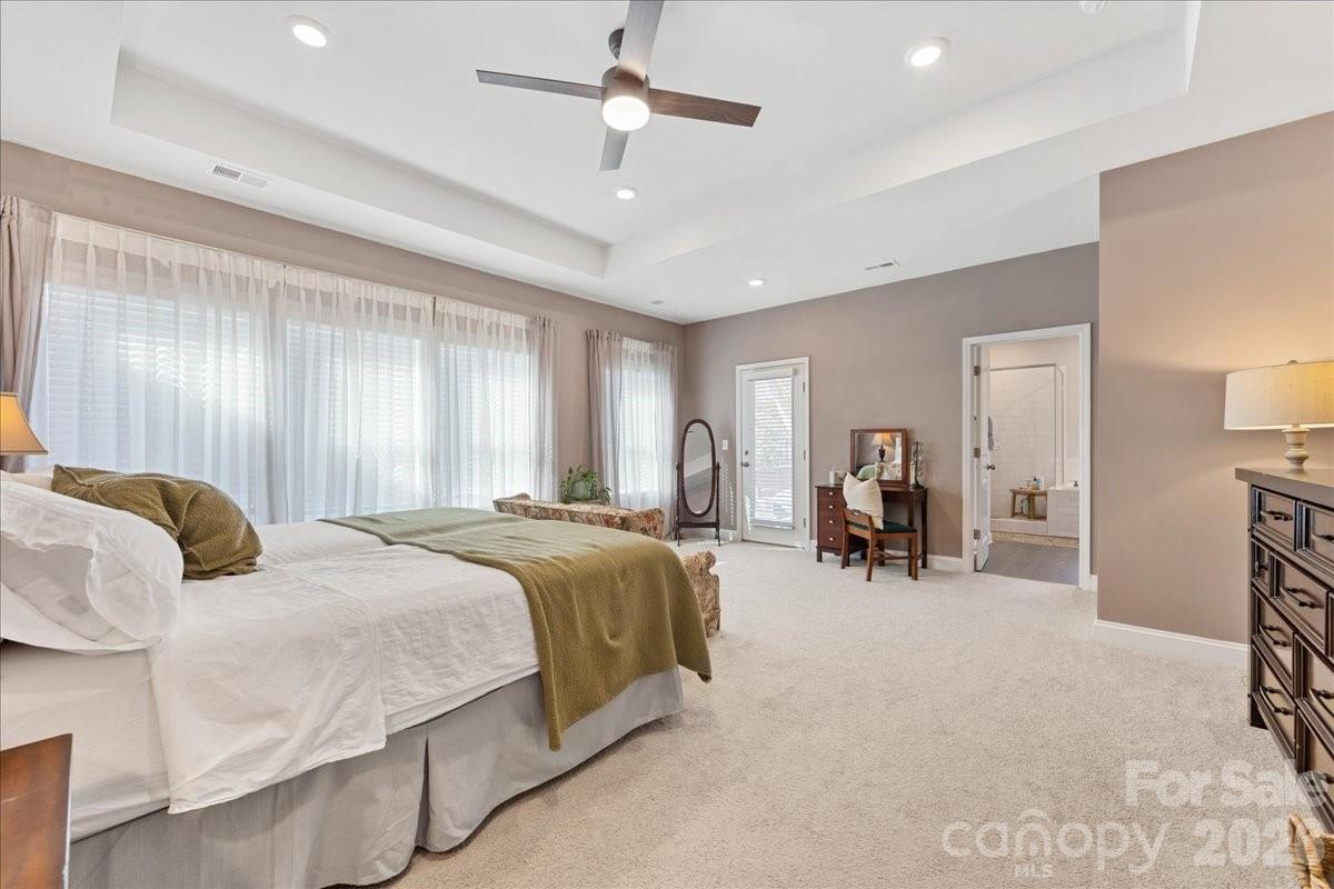 Villa Heights - Residential