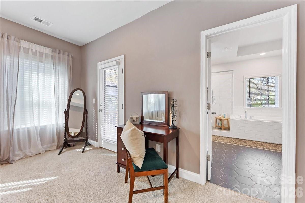 Villa Heights - Residential