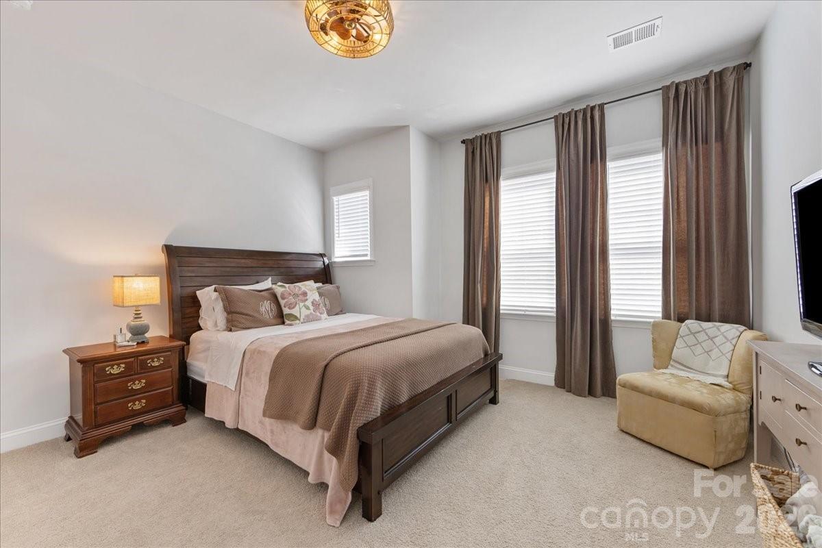 Villa Heights - Residential