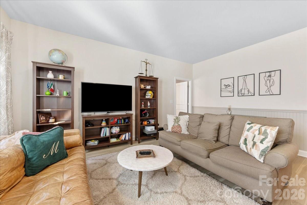 Villa Heights - Residential