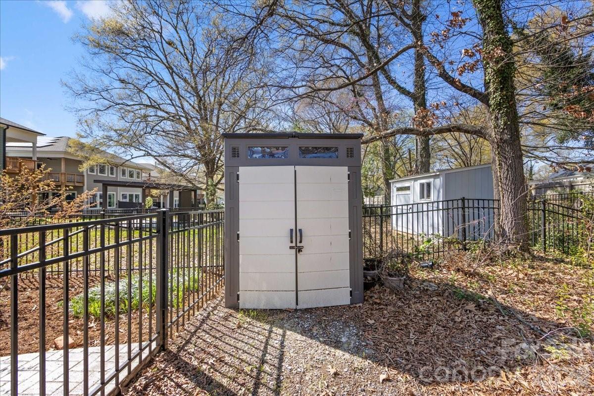 Villa Heights - Residential