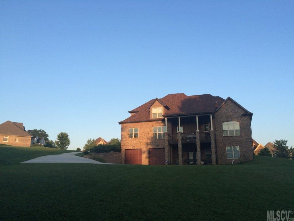 Howards Reach at Bakers Mountain - Residential