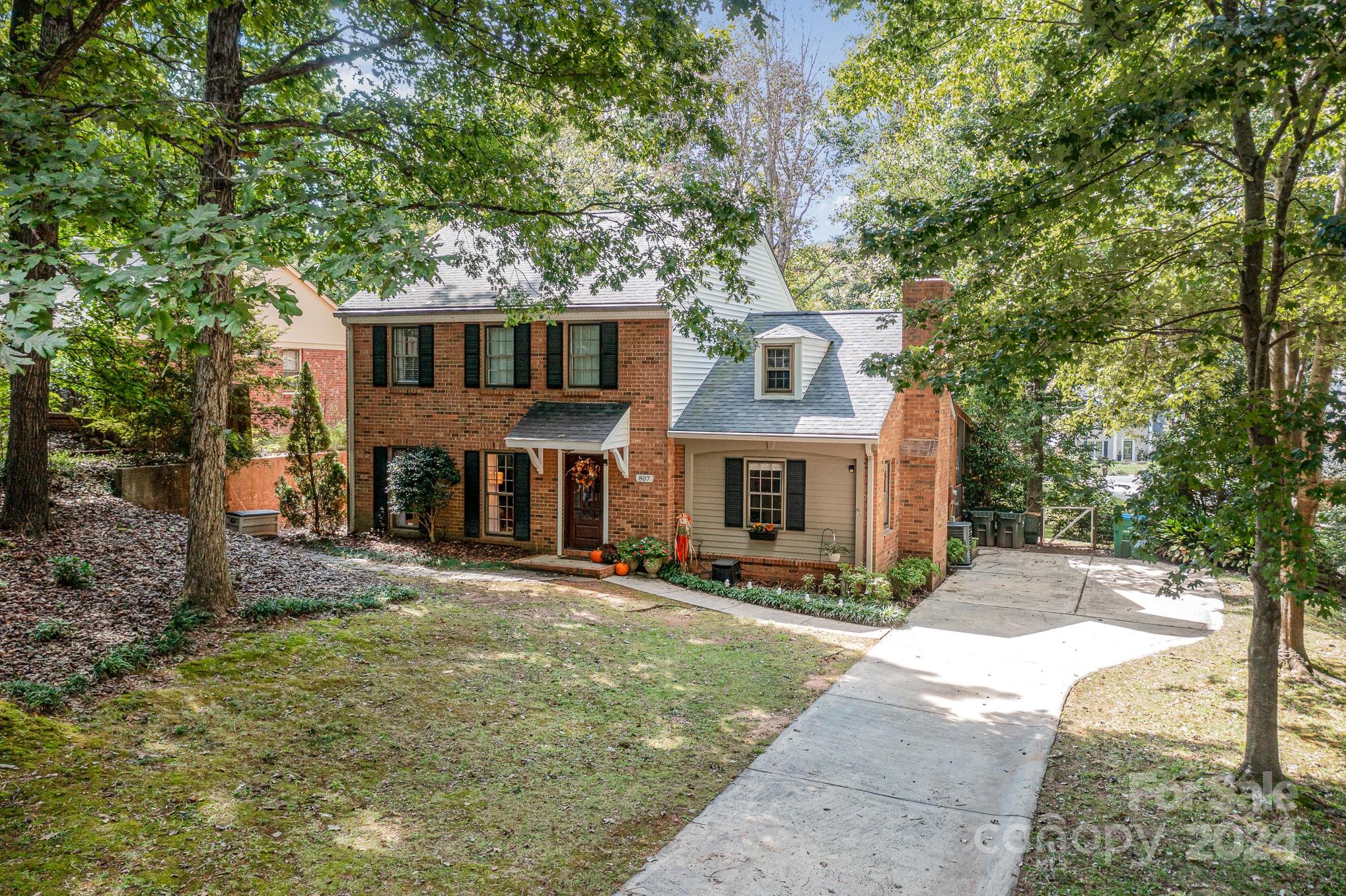 Sardis Forest - Residential