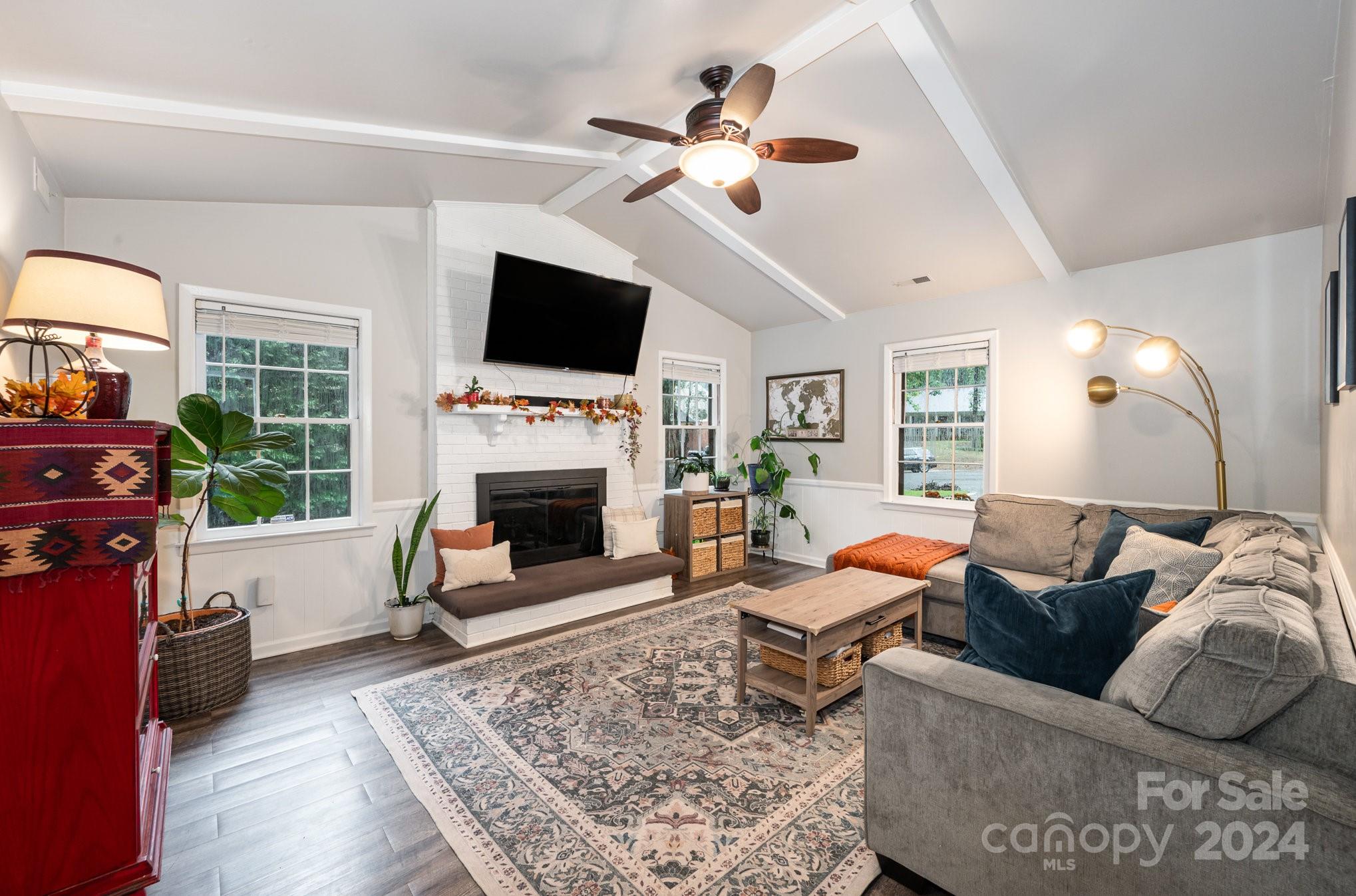 Sardis Forest - Residential