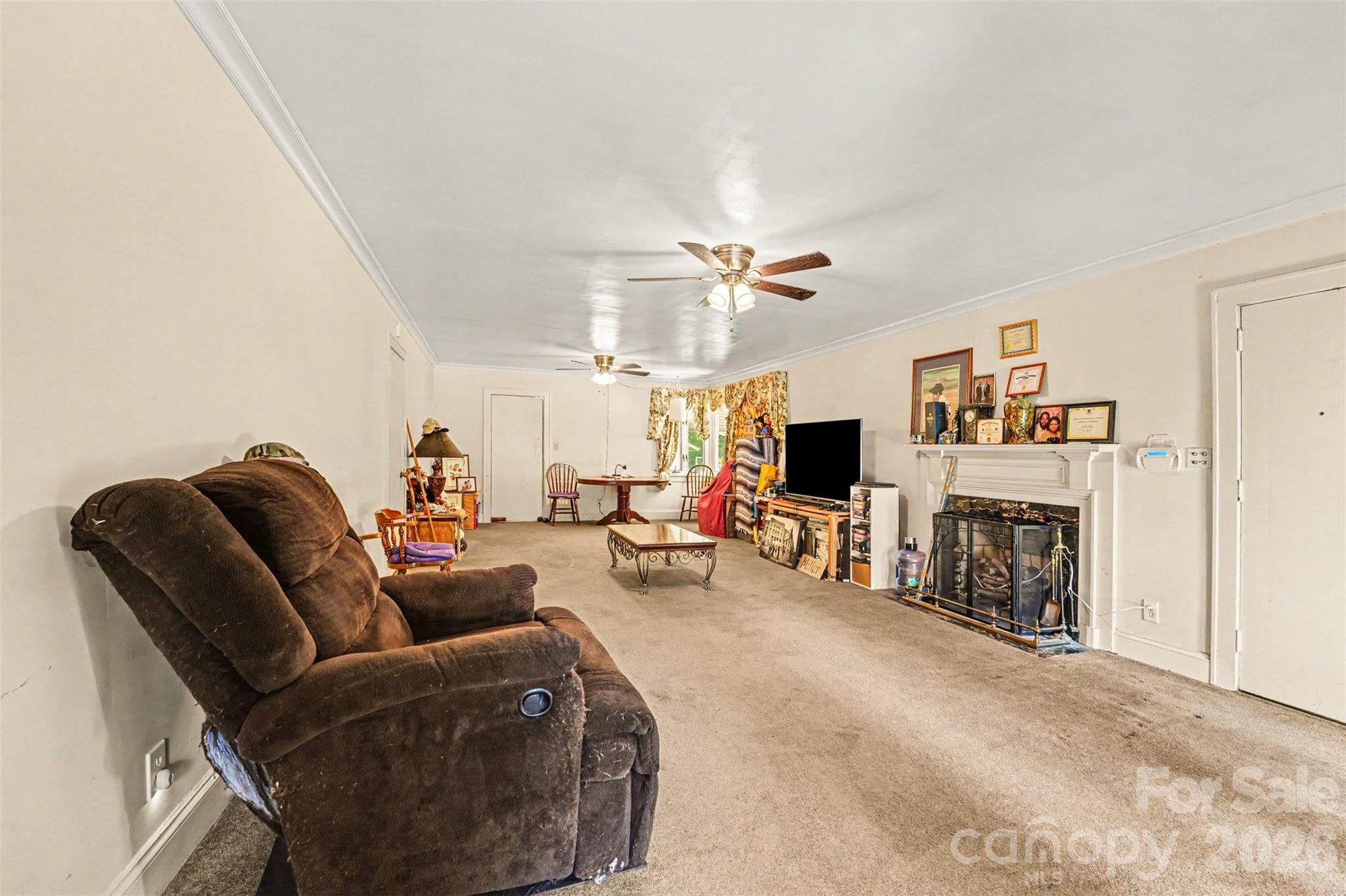 1612 Statesville Boulevard