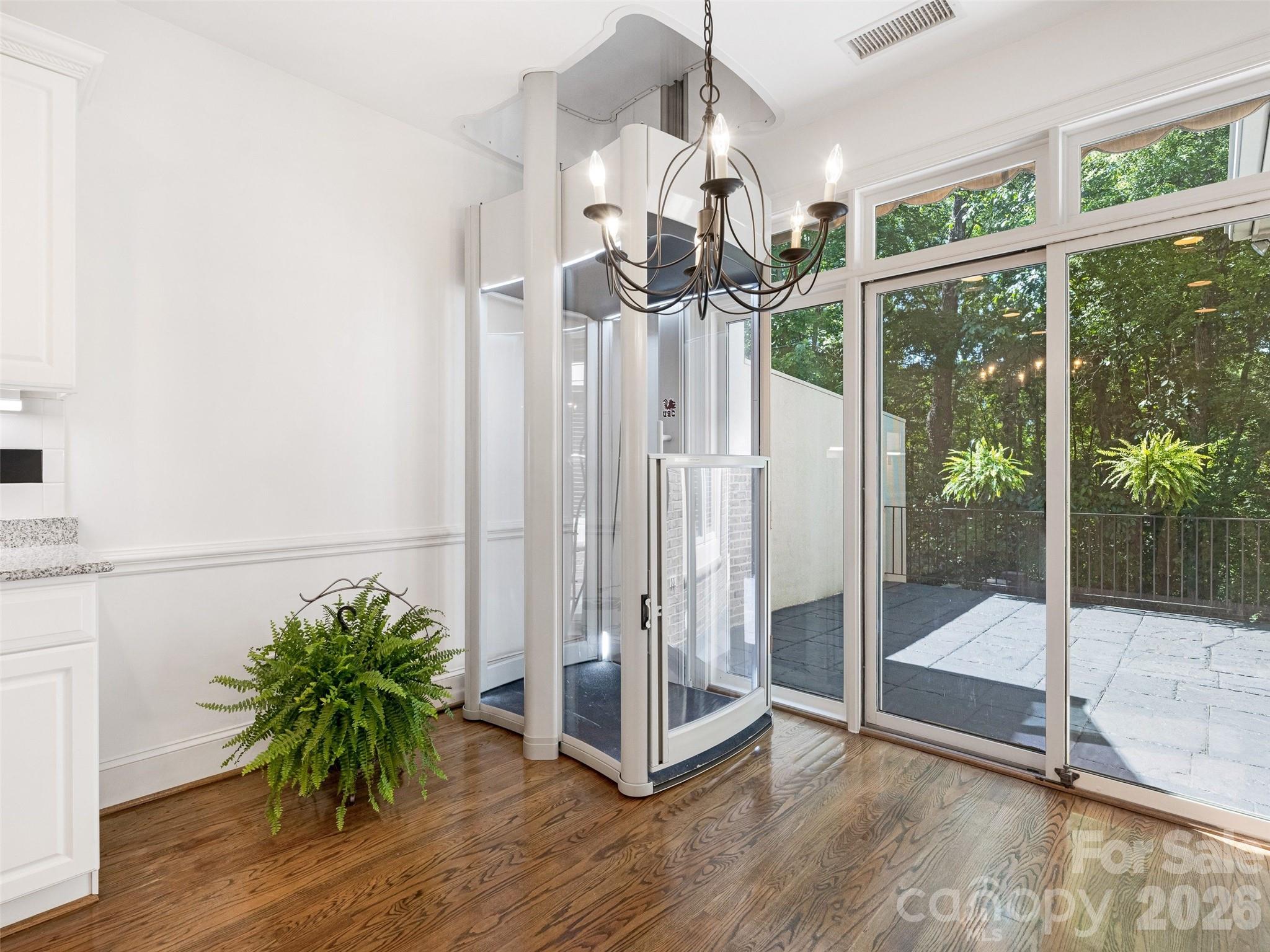 Challis Hill - Residential