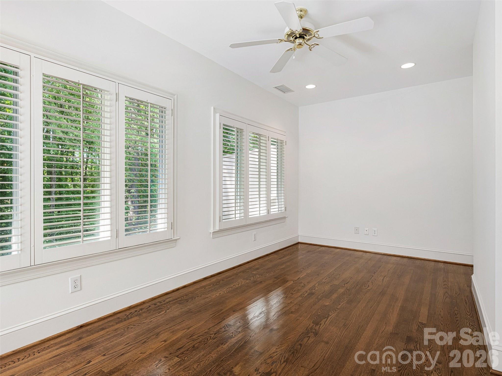 Challis Hill - Residential