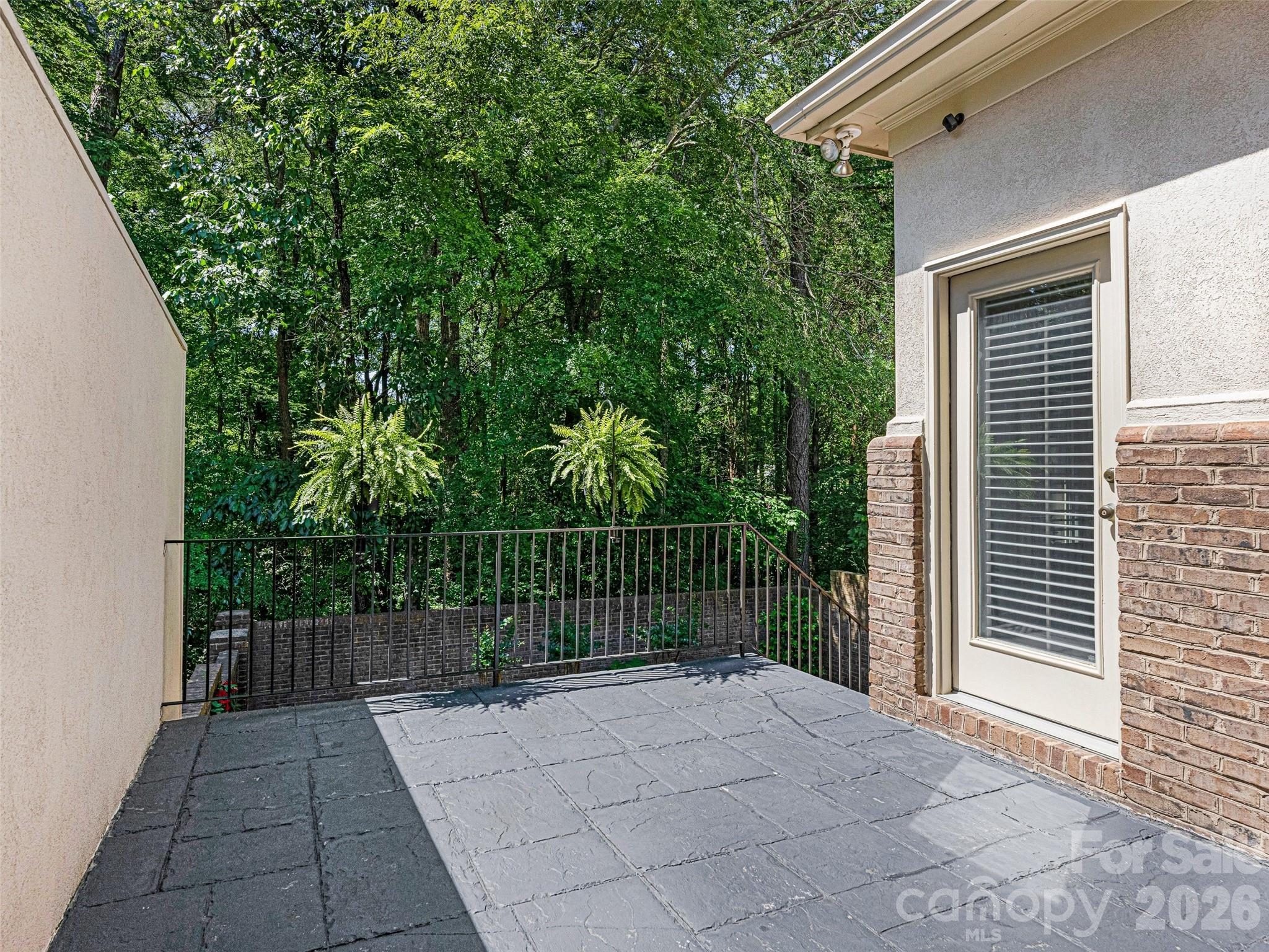 Challis Hill - Residential