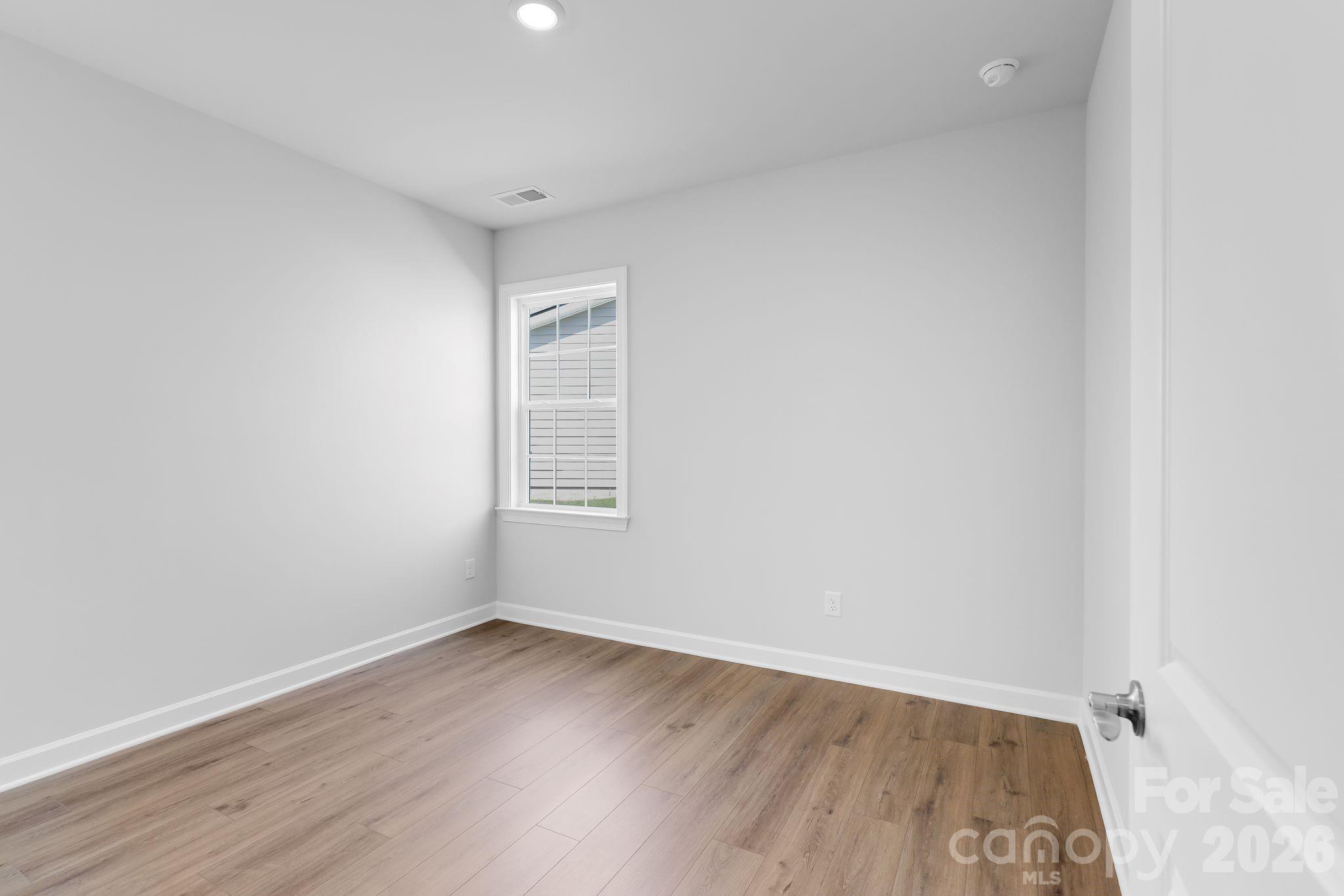 Roselyn - Residential