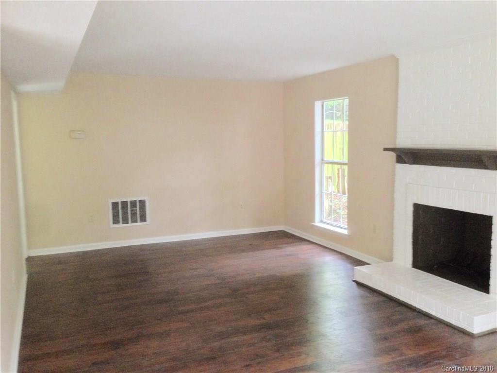 Old Oaks - Residential