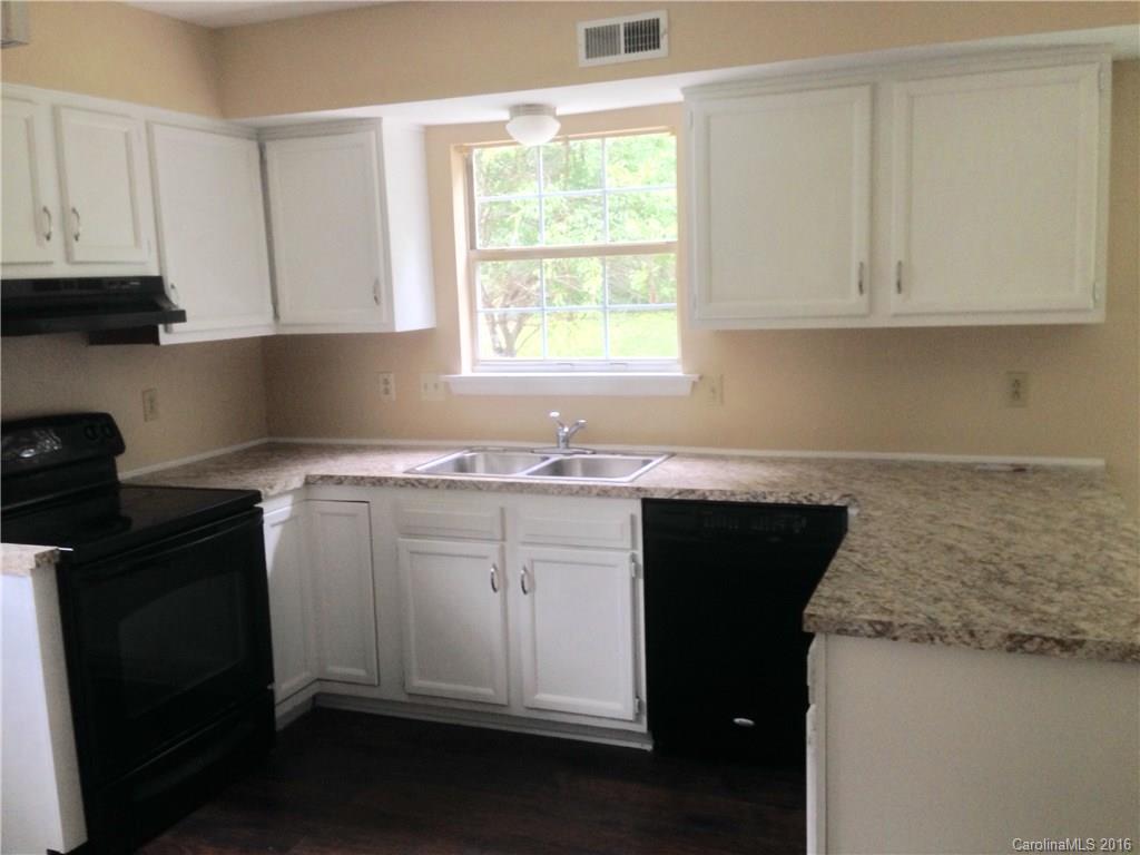 Old Oaks - Residential