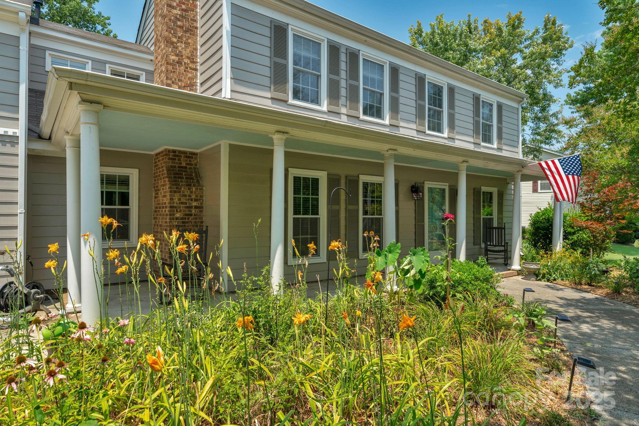 2125 Lawton Bluff Road