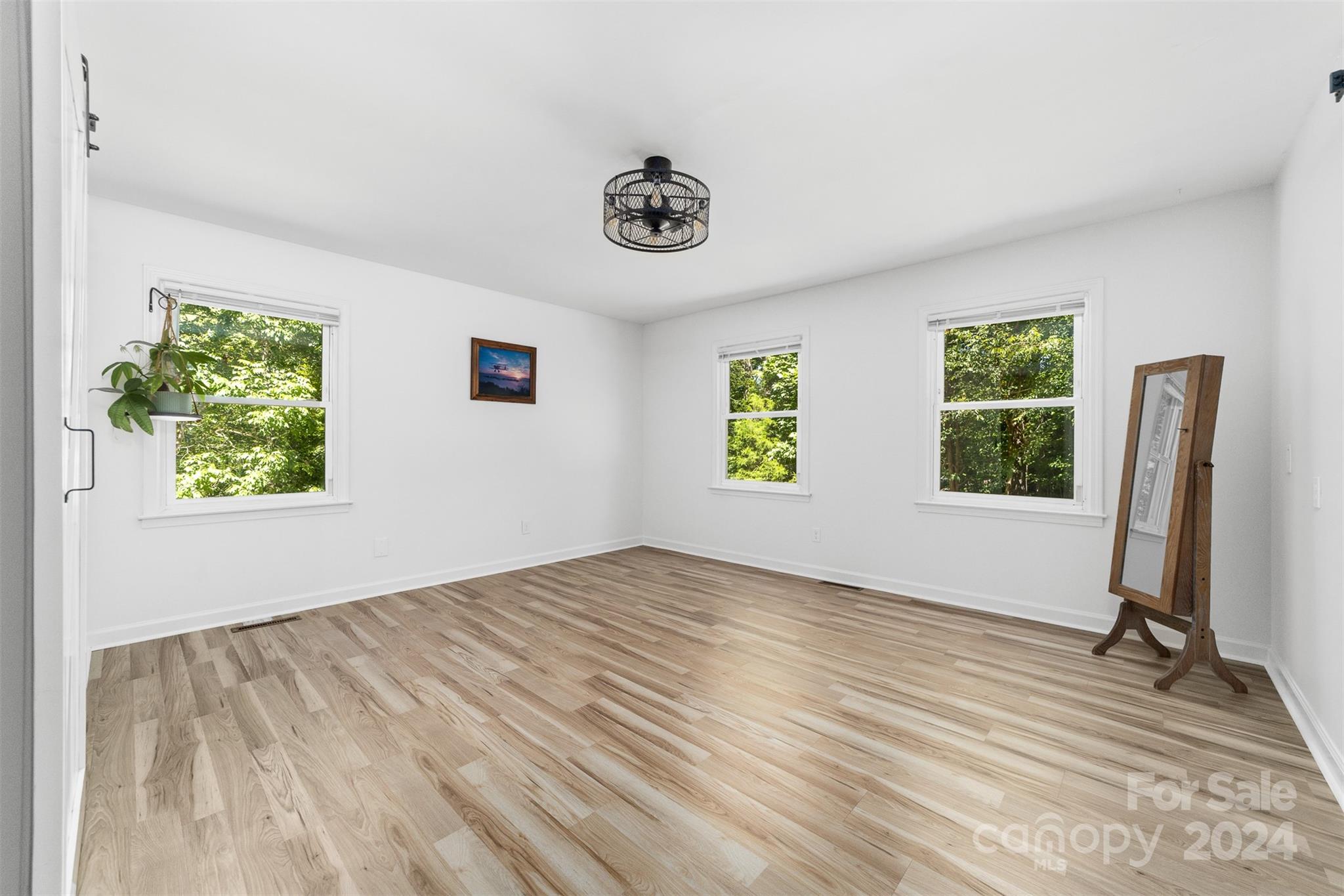 Shady Cove - Residential