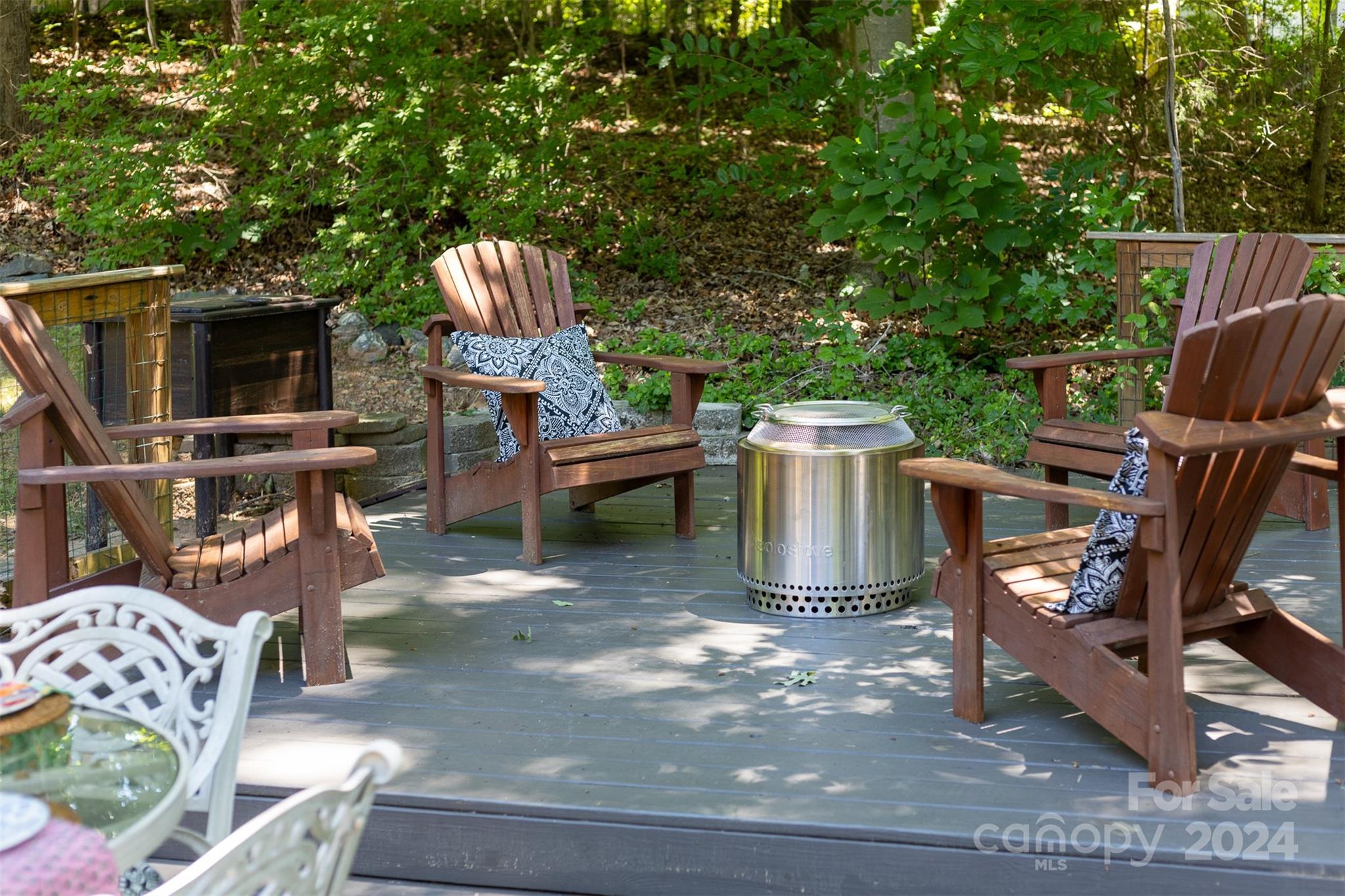 Shady Cove - Residential