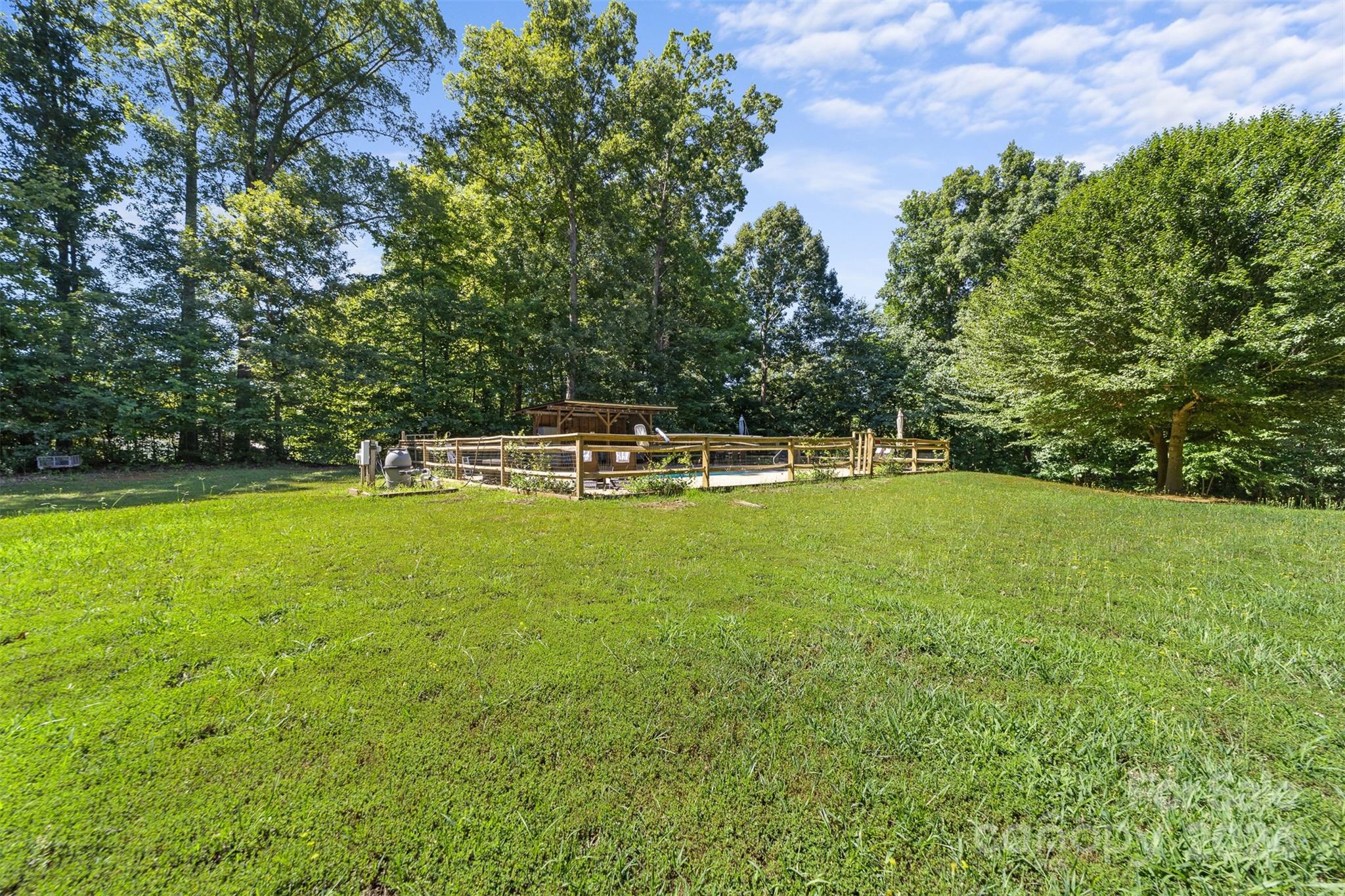 Shady Cove - Residential