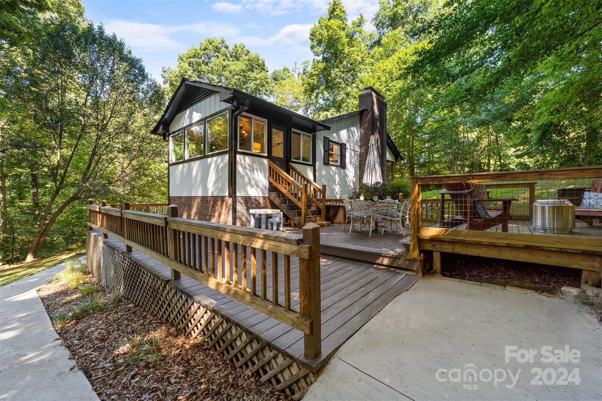 Shady Cove - Residential