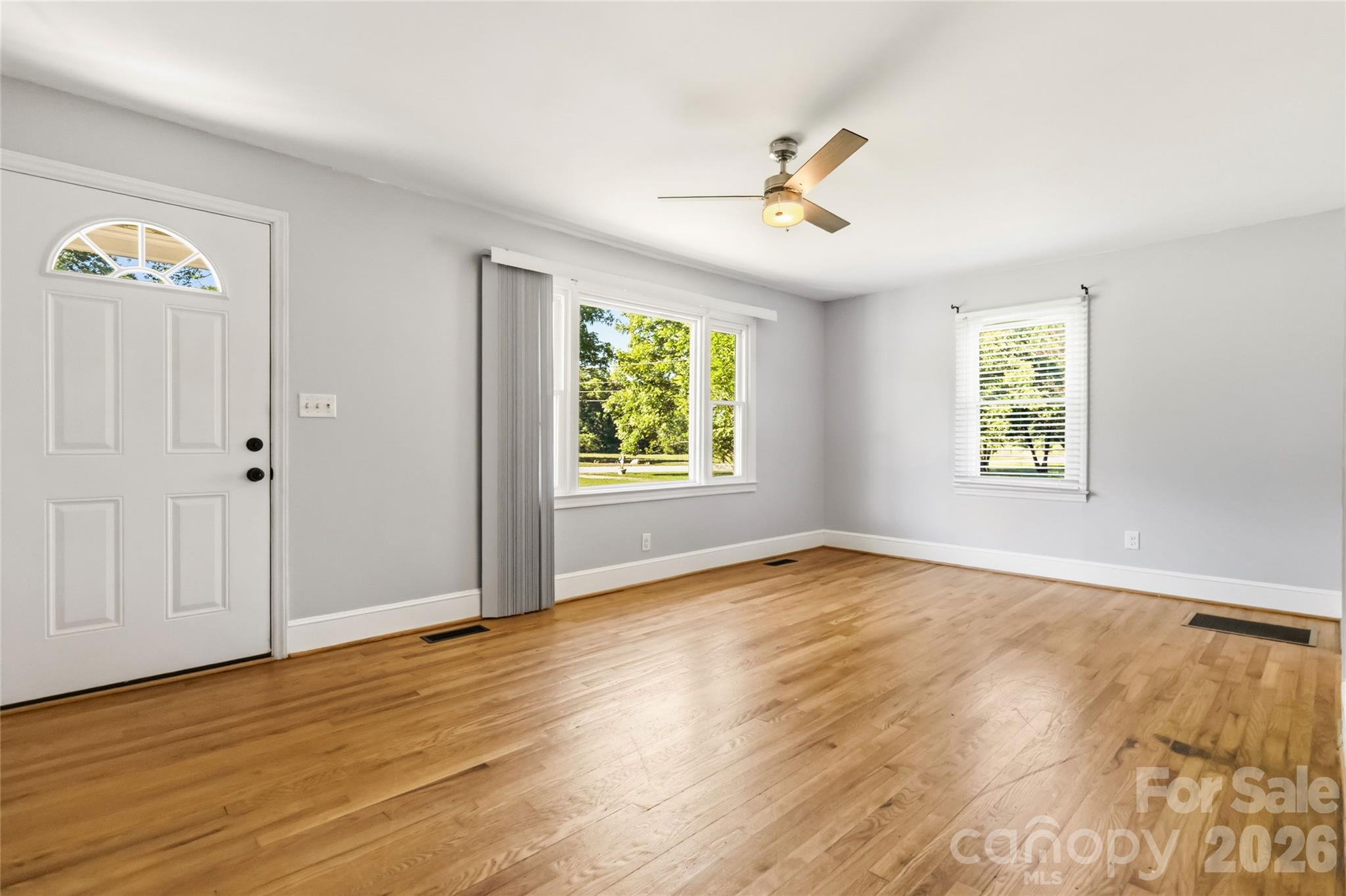 408 W Sandy Ridge Road