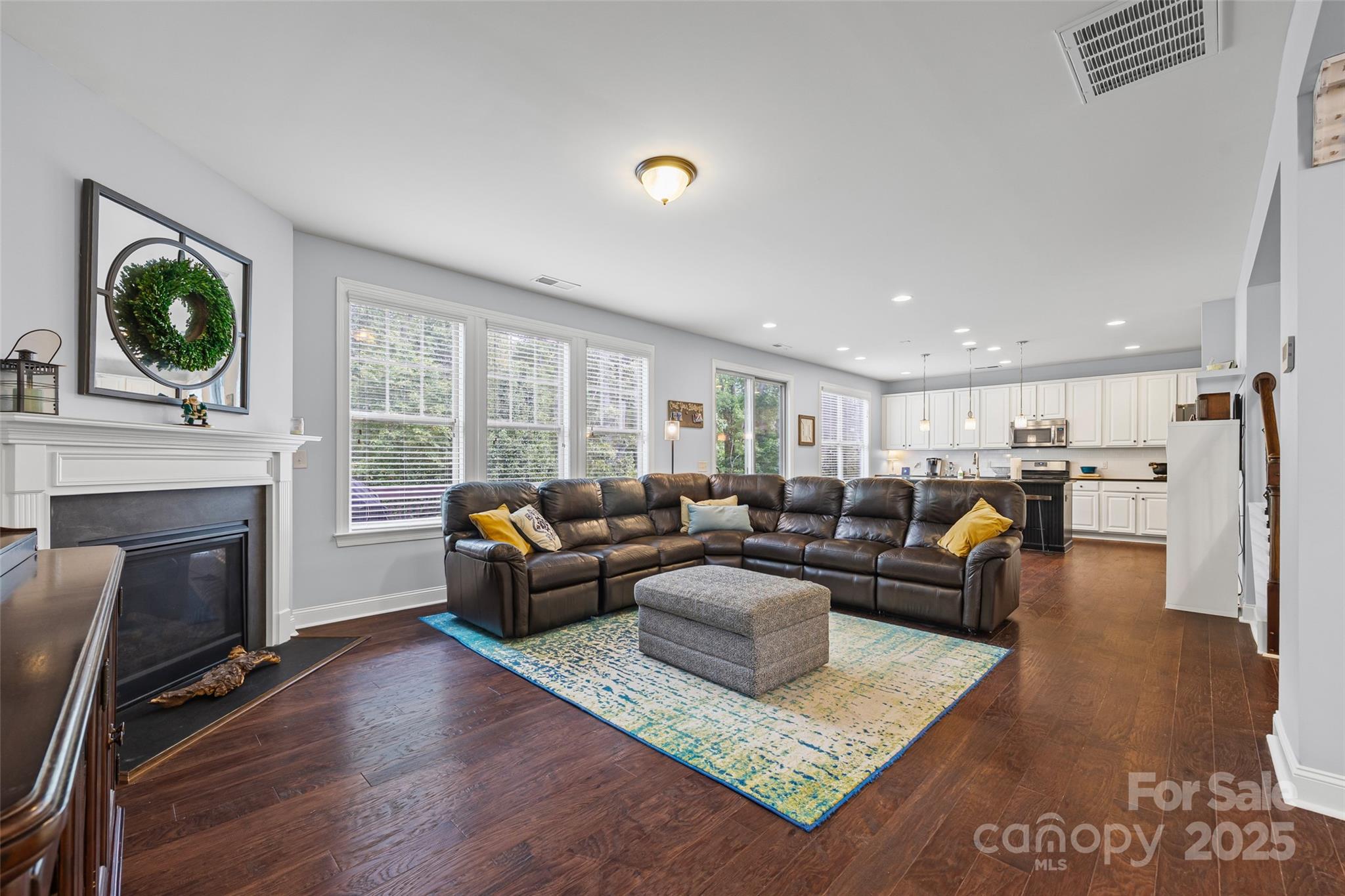 The Palisades - Residential