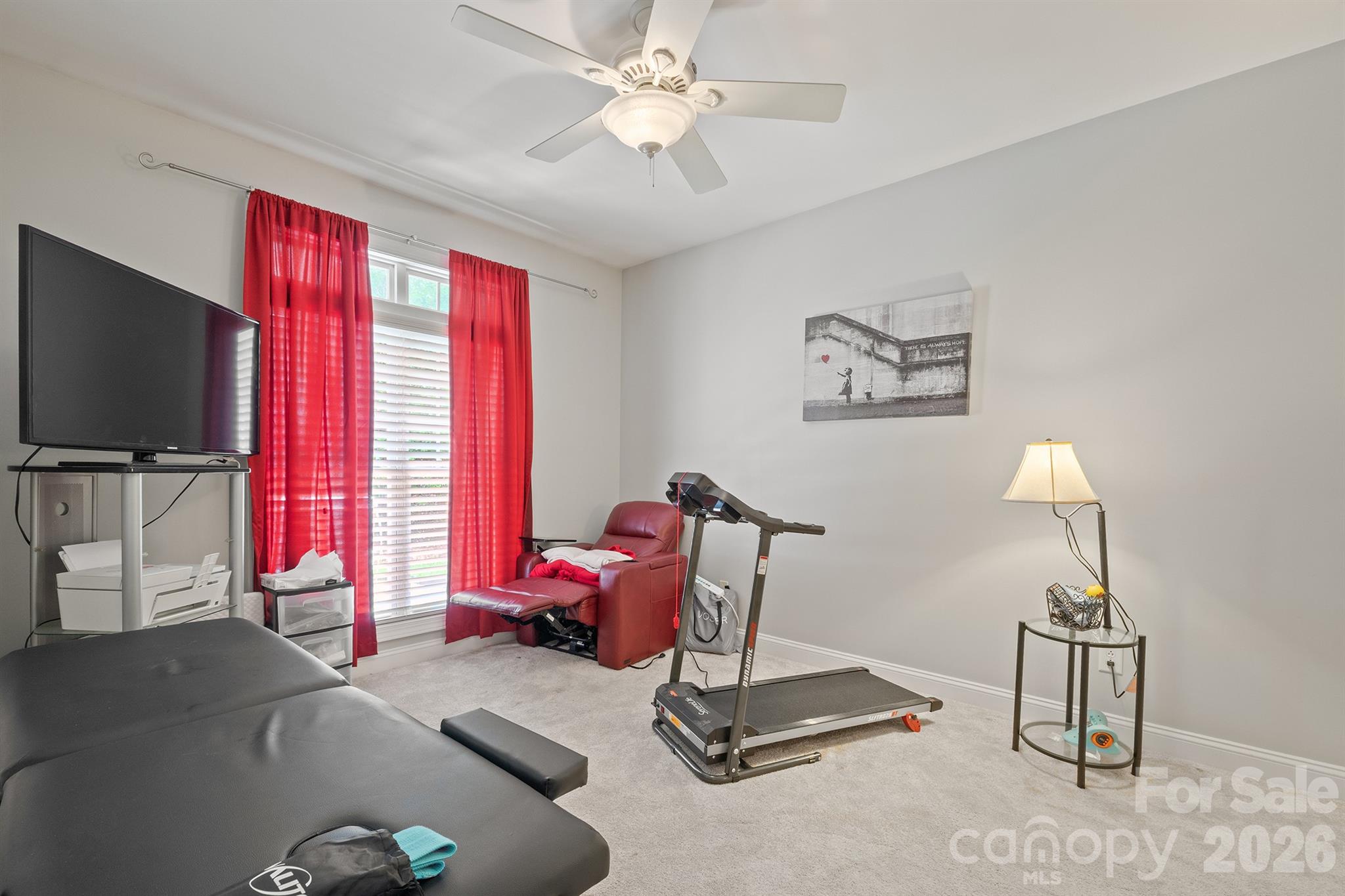 The Legacy @ Davis Lake - Residential