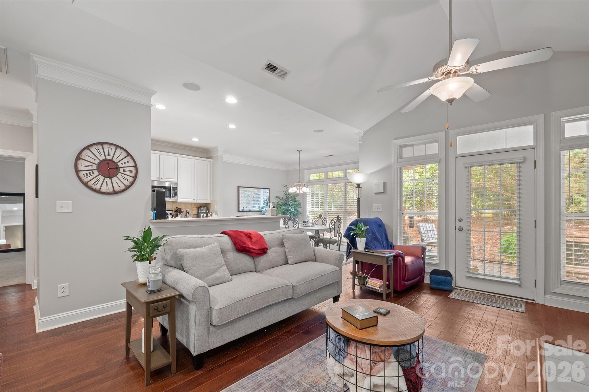 The Legacy @ Davis Lake - Residential