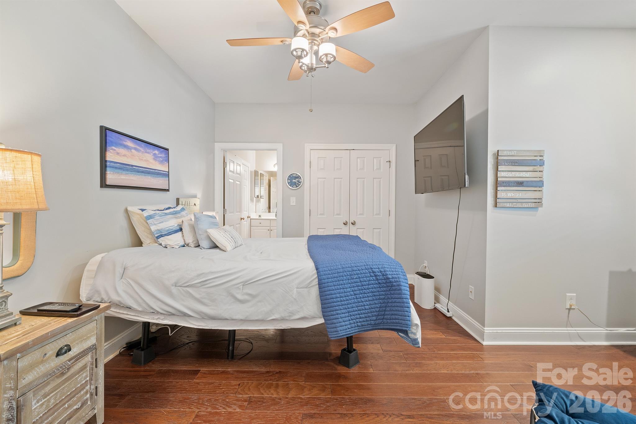 The Legacy @ Davis Lake - Residential