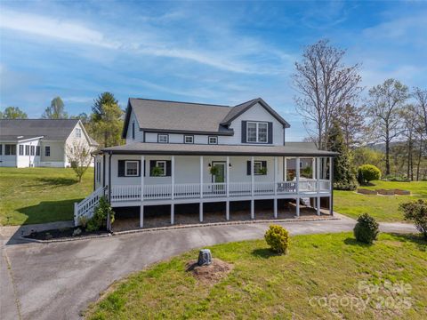 209 Hidden Meadow Drive Hendersonville NC 28792
