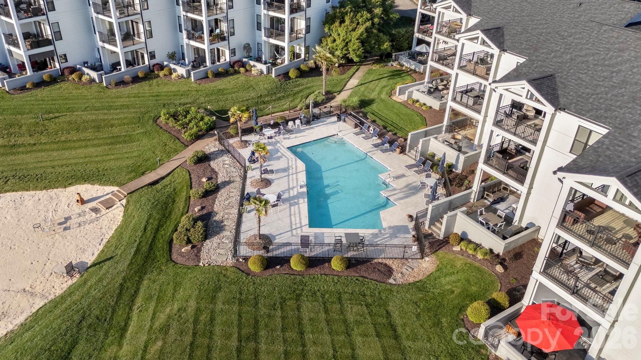 17810 Half Moon Lane L