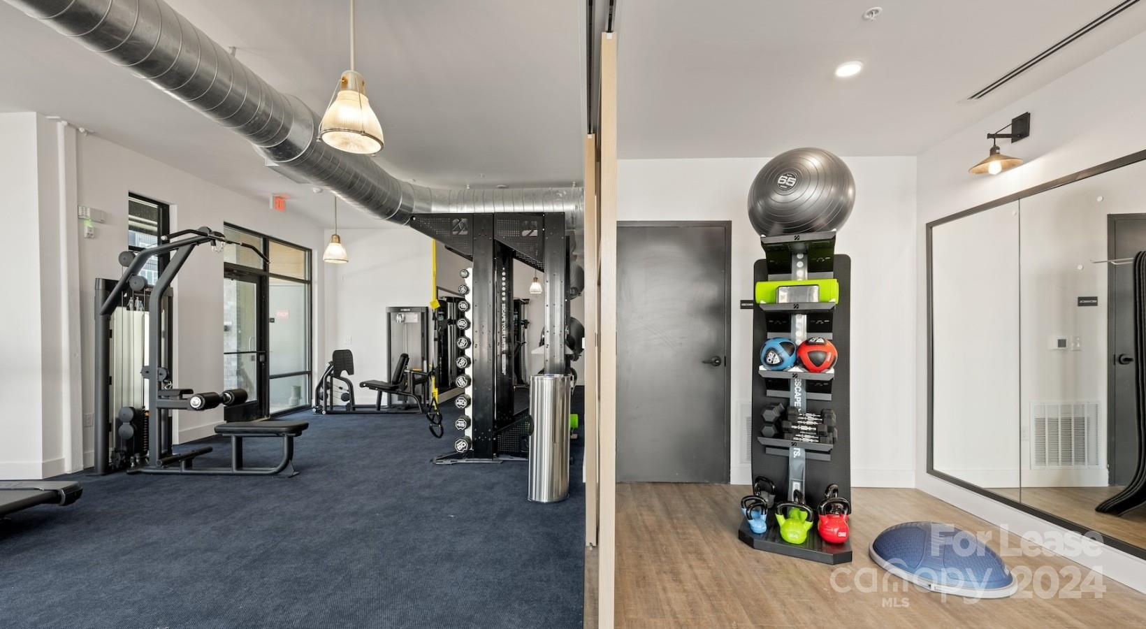 Charlotte, North Carolina 28208, United States, 3 Bedrooms Bedrooms, ,3 BathroomsBathrooms,Residential,Active,62518